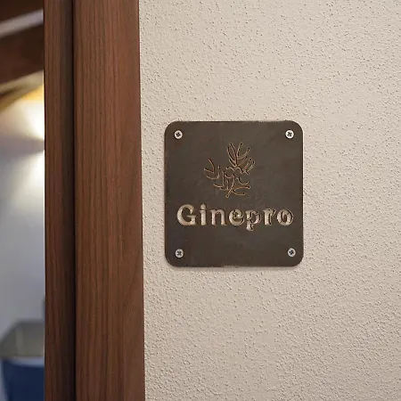 Guest house Sa Madalena And *